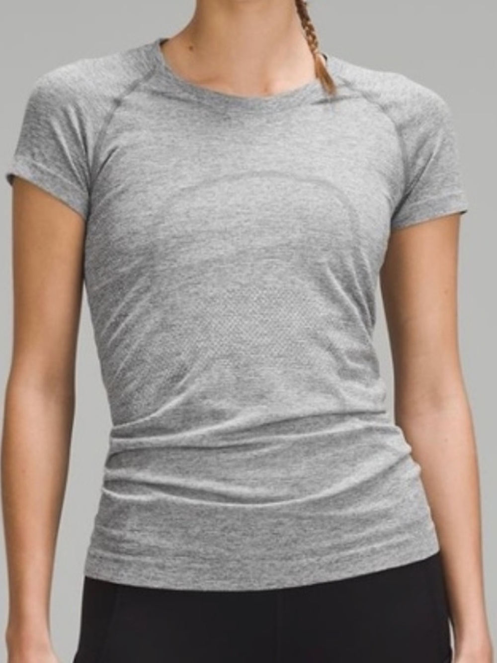 Lululemon size 10 gray swiftly Short-Sleeve shirt hip length 2.0 Top